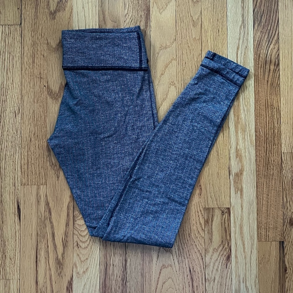 Lululemon herringbone leggings, size 8